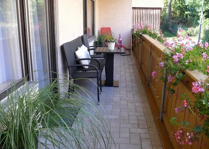 Ferien Kaiser Mit Balkon Und Garten * Offenhausen